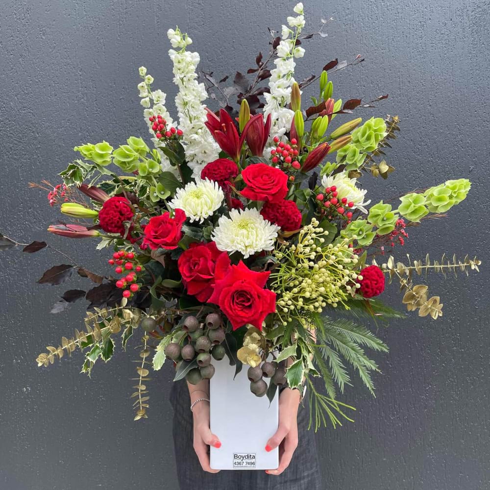 Boydita Christmas Luxe Blooms